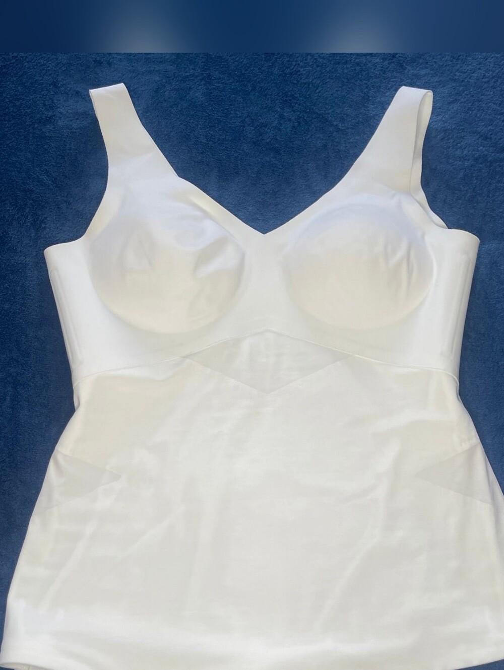 Honeylove White Shaping Camisole with Built-In Cups